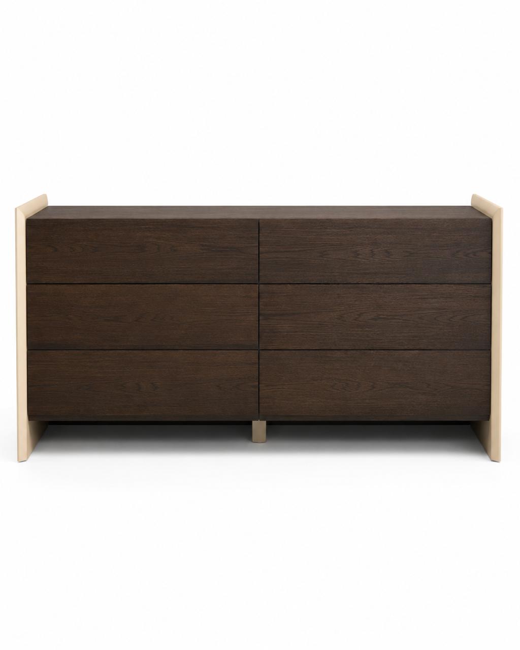 Oster - Dresser table